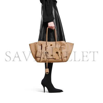 BALENCIAGA WOMEN'S BEL AIR CARRY ALL BAG MEDIUM IN LATTE 8054812ABAV2621 (36*28.9*16cm)