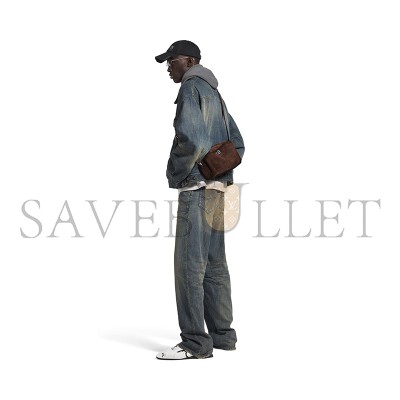 BALENCIAGA MEN'S RODEO CAMERA BAG IN LIGHT ESPRESSO 8455912AB4G2308 (22.8*15.4*9.9cm)