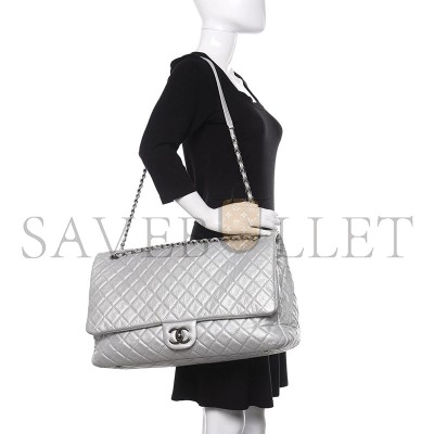 CHANEL METALLIC CALFSKIN QUILTED XXL TRAVEL FLAP BAG SILVER (44*25*14cm)
