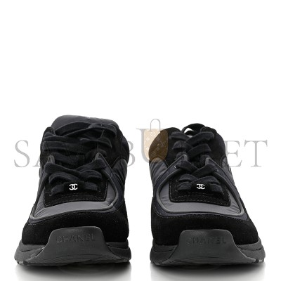 CHANEL FABRIC CALFSKIN SUEDE CC SNEAKERS 1211339