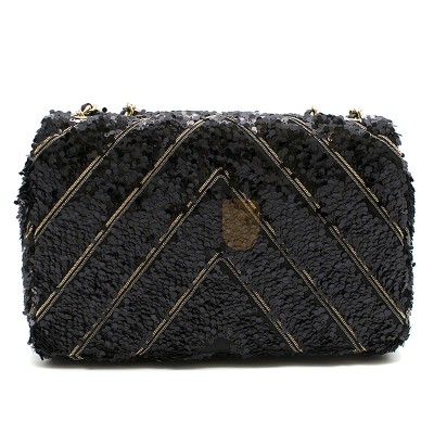CHANEL CLASSIC FLAP BAG IN CHEVRON CHAIN & SEQUIN WITH BLACK CALFSKIN LINING AND GOLD HARDWARE (21*14*8cm)