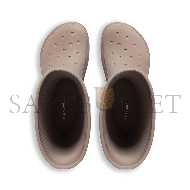 BALENCIAGA WOMEN'S CROCS™ BOOT IN BEIGE 677388W1S8E2500 BALENCIAGA WOMEN'S CROCS™ BOOT IN BEIGE 677388W1S8E2500