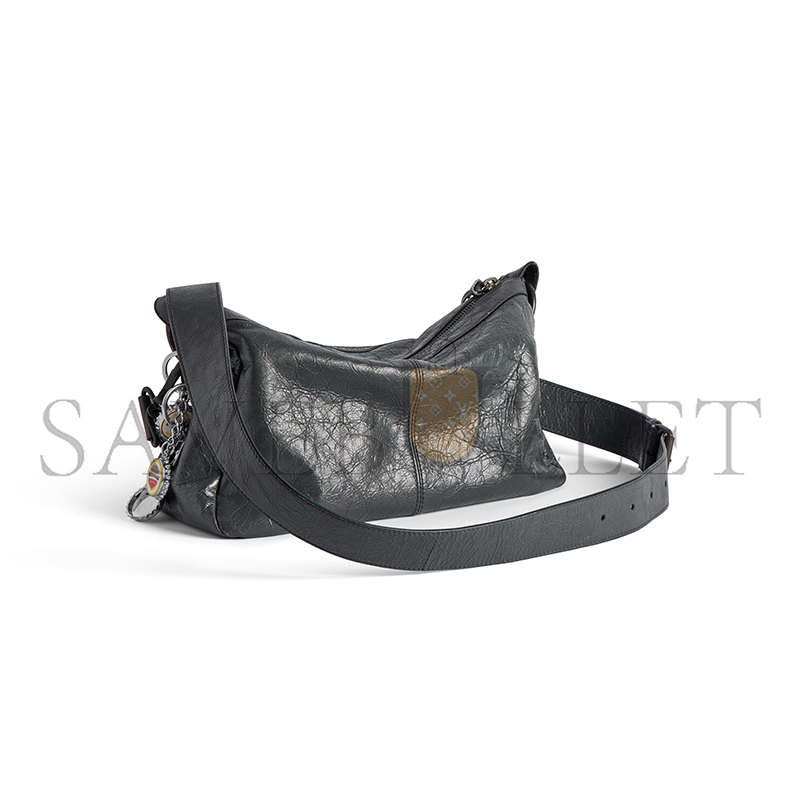 BALENCIAGA MEN'S LE CITY MOTO SMALL WITH CHARMS IN VOLCANIC ROCK 8461882AB6Z1251 (27.9*19*13.9cm) BALENCIAGA MEN'S LE CITY MOTO SMALL WITH CHARMS IN VOLCANIC ROCK 8461882AB6Z1251 (27.9*19*13.9cm)