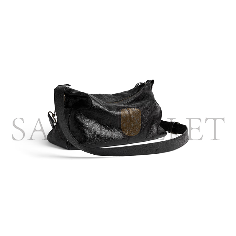 BALENCIAGA MEN'S LE CITY MOTO MEDIUM IN BLACK 8461862ABEK1000 (27.9*19*13.9cm) BALENCIAGA MEN'S LE CITY MOTO MEDIUM IN BLACK 8461862ABEK1000 (27.9*19*13.9cm)