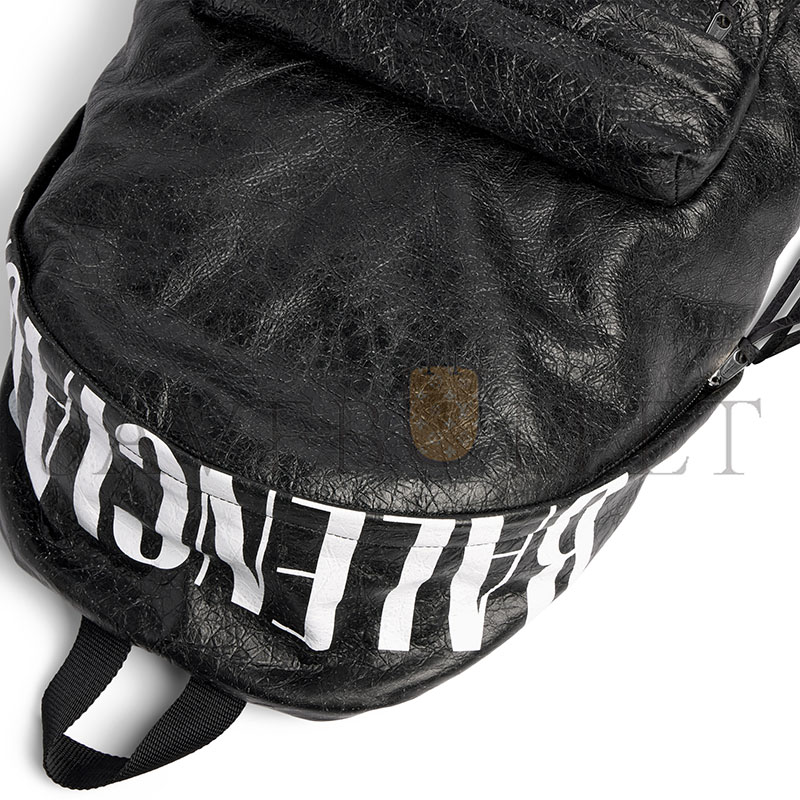 BALENCIAGA MEN'S EDITOR BACKPACK IN BLACK WHITE 8272062ABVX1090 (46*34*16cm) BALENCIAGA MEN'S EDITOR BACKPACK IN BLACK WHITE 8272062ABVX1090 (46*34*16cm)