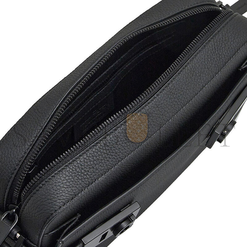 FERRAGAMO EAST-WEST CROSSBODY BAG WITH GANCINI BUCKLES 241304 (24*16*6cm) FERRAGAMO EAST-WEST CROSSBODY BAG WITH GANCINI BUCKLES 241304 (24*16*6cm)