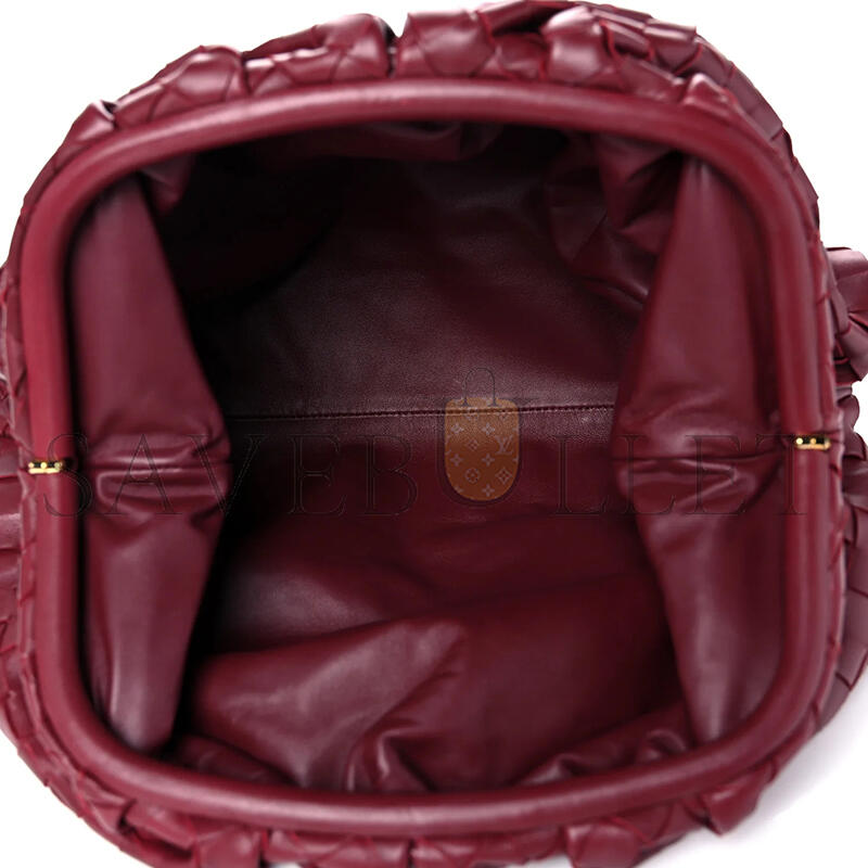 BOTTEGA VENETA NAPPA MAXI INTRECCIATO THE POUCH OVERSIZED CLUTCH BORDEAUX (39*21*13cm)