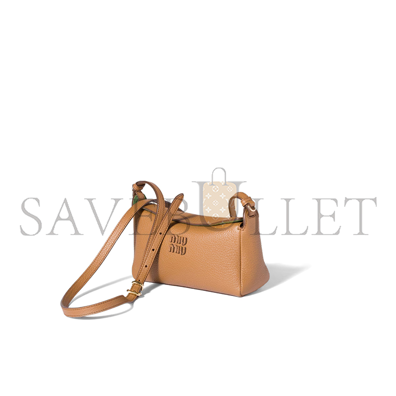 MIU MIU LEATHER POUCH 5NF462 (18*9.5*7cm) MIU MIU LEATHER POUCH 5NF462 (18*9.5*7cm)
