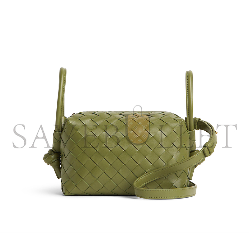 BOTTEGA VENETA TOP HANDLE LOOP 796615V2HL12498 (19*12*9cm) BOTTEGA VENETA TOP HANDLE LOOP 796615V2HL12498 (19*12*9cm)