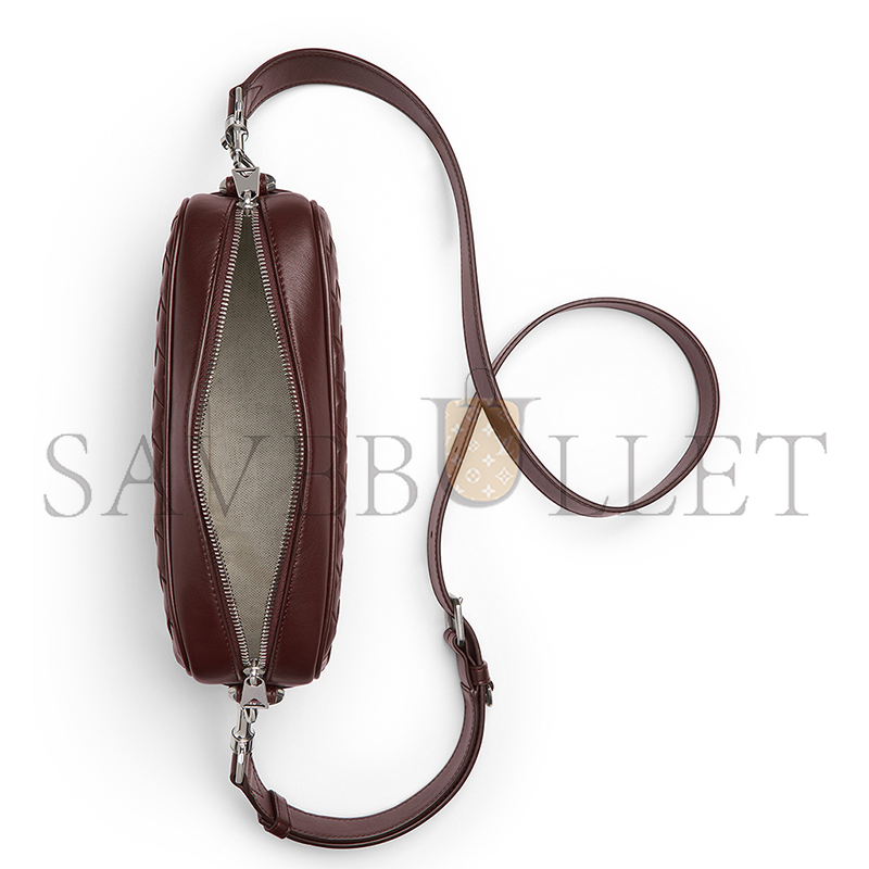 BOTTEGA VENETA SMALL INTRECCIATO CAMERA BAG 755923V2HL12128 (24.5*15*6cm)