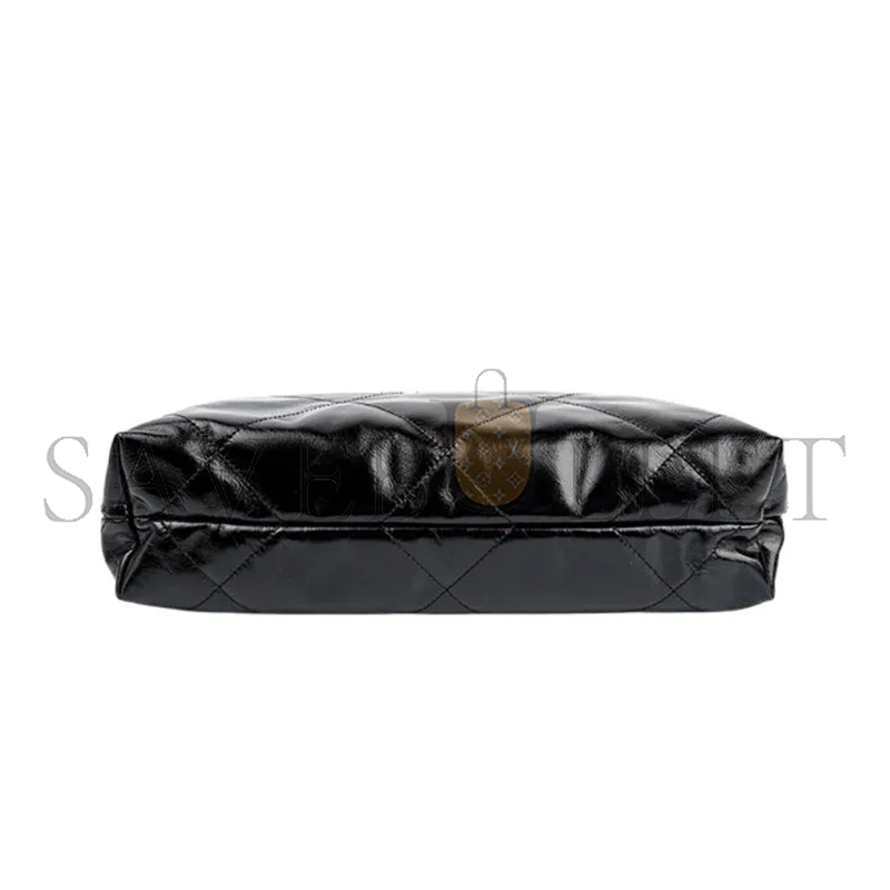 CHANEL MASTER 22 SMALL HANDBAG AS3260 (37*35*7cm)
