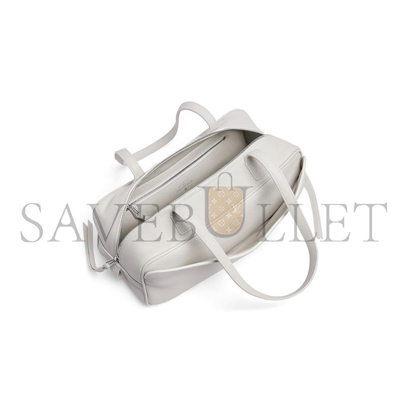 BALENCIAGA WOMEN'S CARRIE BOWLING BAG SMALL IN WHITE 8329202ABNP9016 (30.9*11.9*11.9cm) BALENCIAGA WOMEN'S CARRIE BOWLING BAG SMALL IN WHITE 8329202ABNP9016 (30.9*11.9*11.9cm)