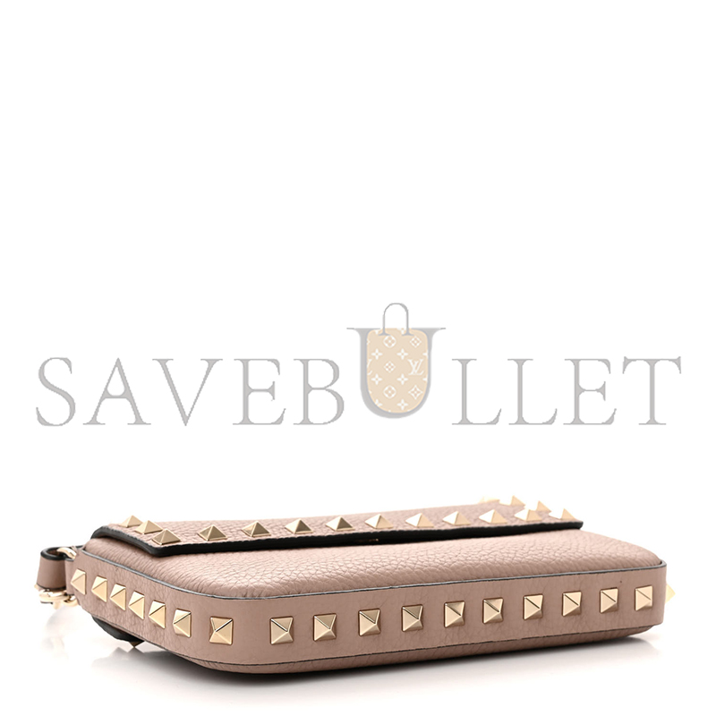 VALENTINO GRAINY CALFSKIN ROCKSTUD CROSSBODY POUCH POUDRE 1W0P0W08VSH-UWT (19*12*3cm)
