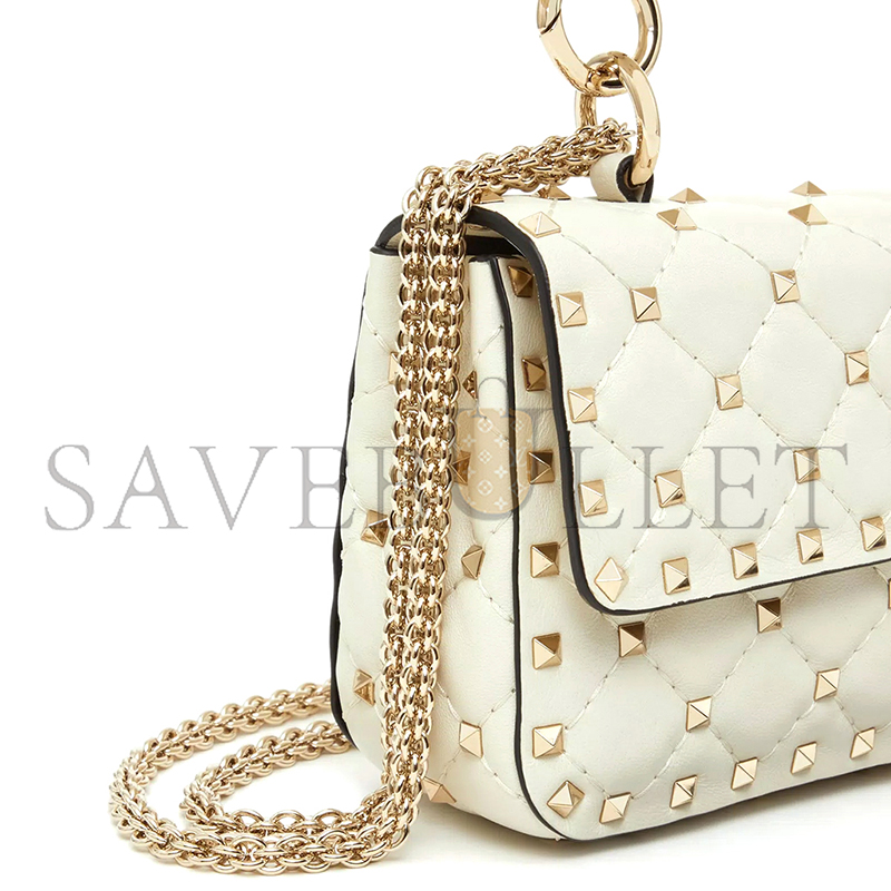 VALENTINO SMALL NAPPA ROCKSTUD SPIKE BAG 5W2B0123NAPI16 (20*11.5*5cm) VALENTINO SMALL NAPPA ROCKSTUD SPIKE BAG 5W2B0123NAPI16 (20*11.5*5cm)