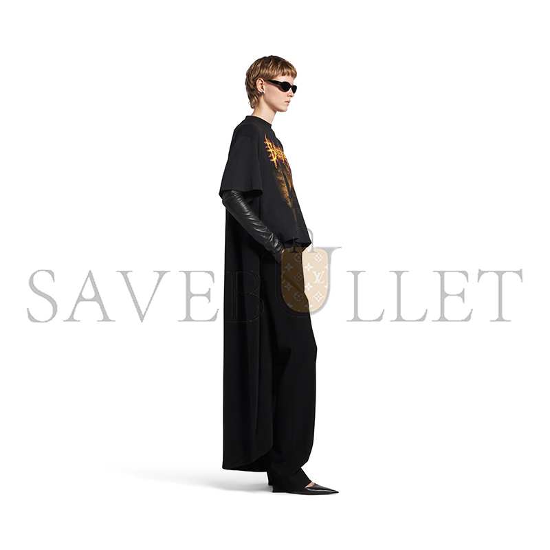 BALENCIAGA WOMEN'S BALENCIAGA SACRÉ CŒUR TRAIN T-SHIRT IN BLACK 871740TUVE41000