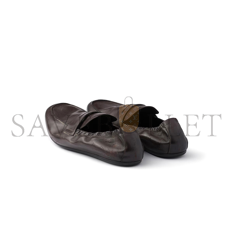 PRADA SHUFFLE ANTIQUED LEATHER LOAFERS 2DG158