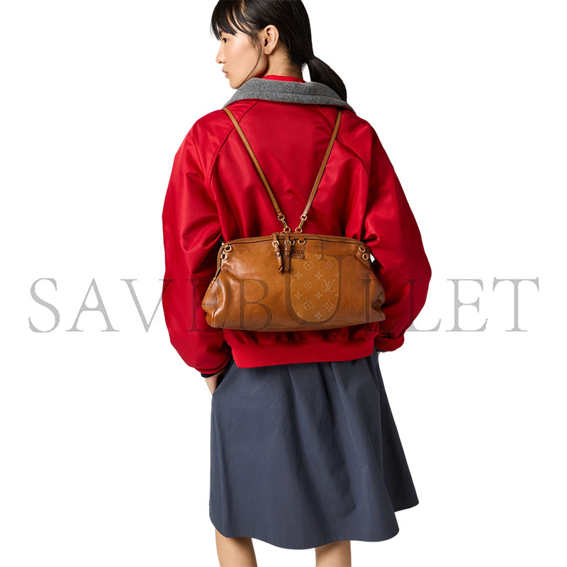 MIU MIU CAPRICE LEATHER CLUTCH 5BF133 (38*31*11cm)